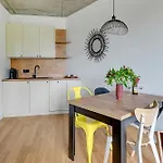 T8- Tetmajera Vendégház 4*