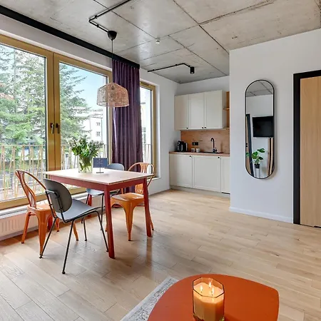 T8- Tetmajera 4* Gdynia