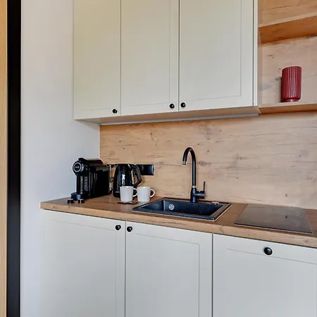 T8- Tetmajera 4* غدينيا