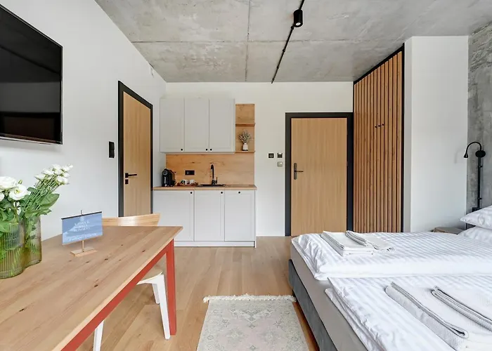 T8- Tetmajera Affittacamere 4*