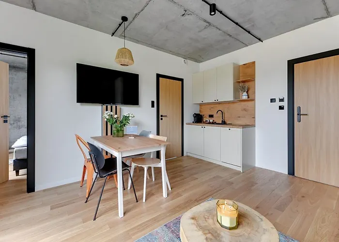 Affittacamere T8- Tetmajera Gdynia