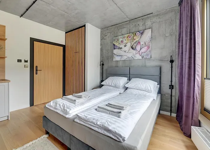 Gasthuis T8- Tetmajera