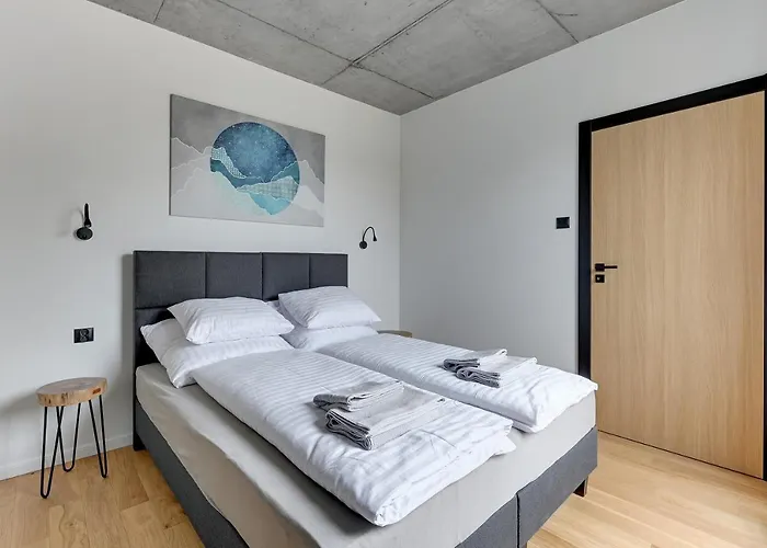 Gasthuis T8- Tetmajera 4*