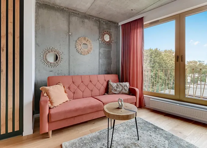 Gasthuis T8- Tetmajera 4*